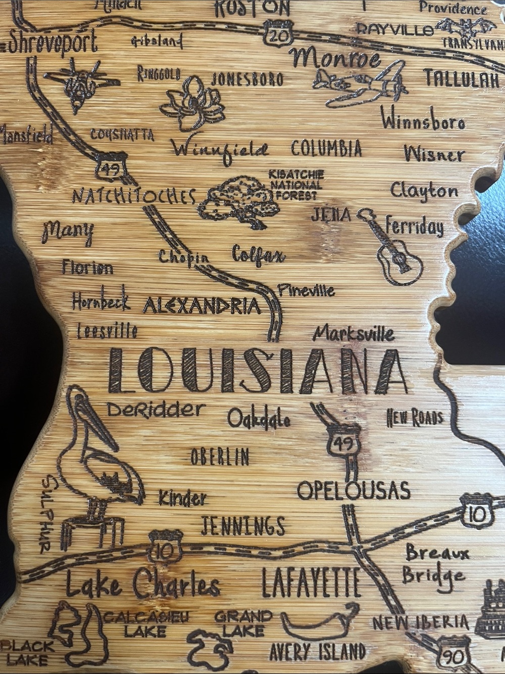 Louisiana Bamboo Cutting/Charcuterie Board - Decorative State Map